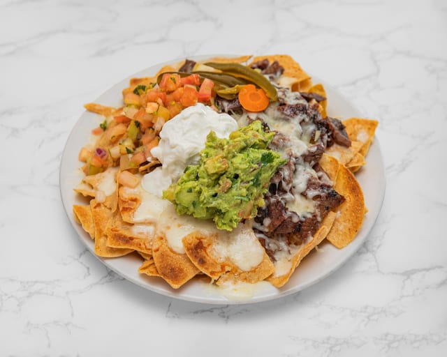 Nachos Con Todo